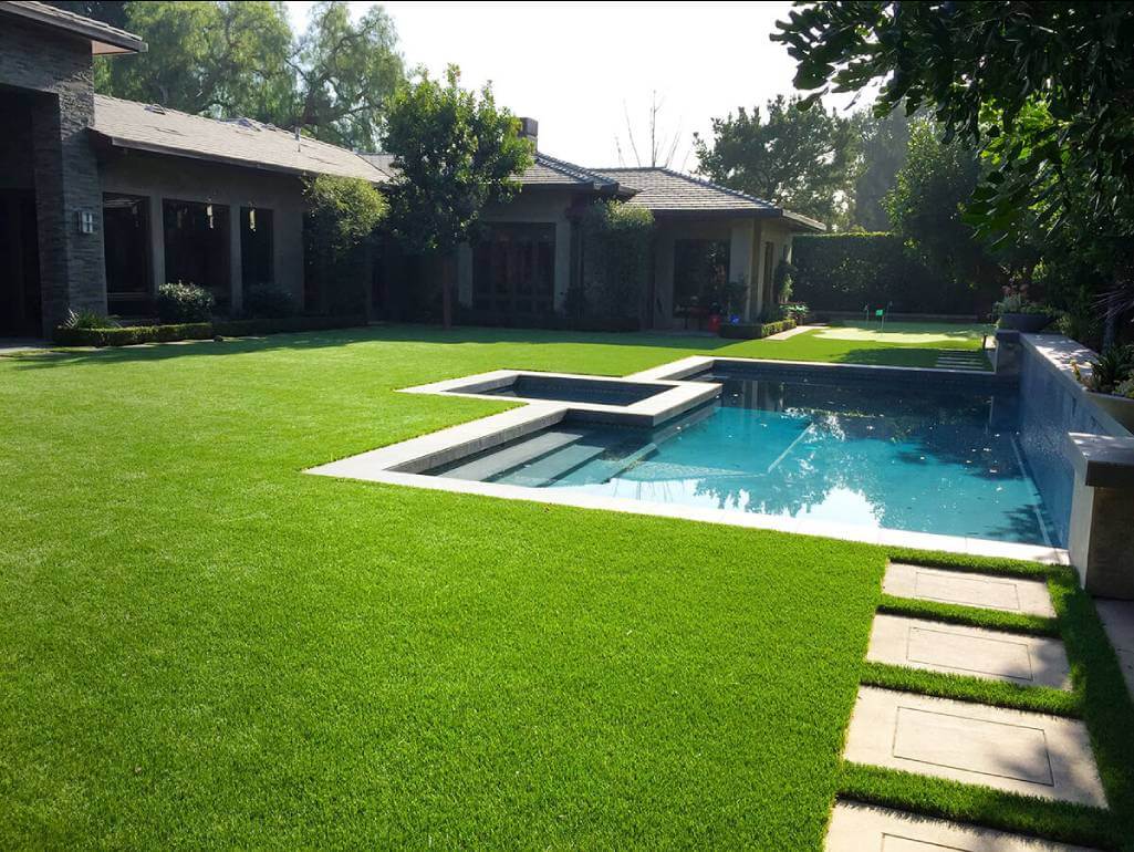 Artificial turf project 1 by Artificial Grass Winnipeg