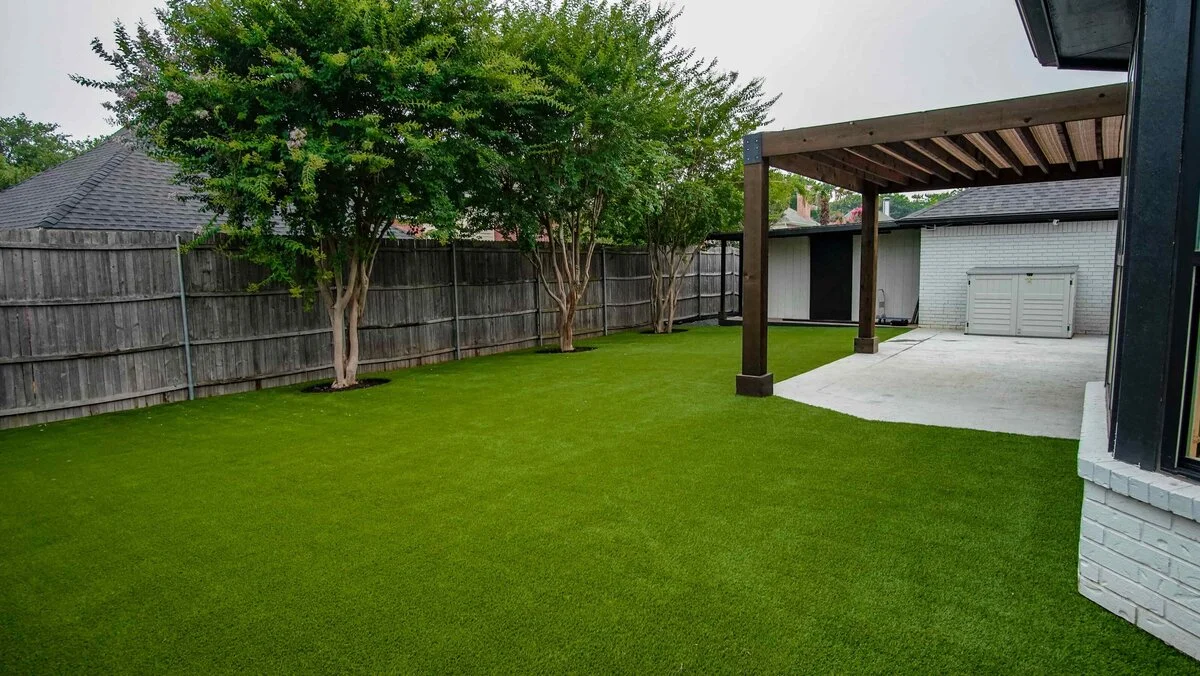Backyard Lawns in Winnipeg